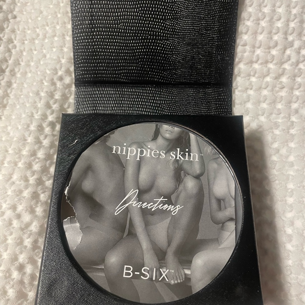 Nipple Covers